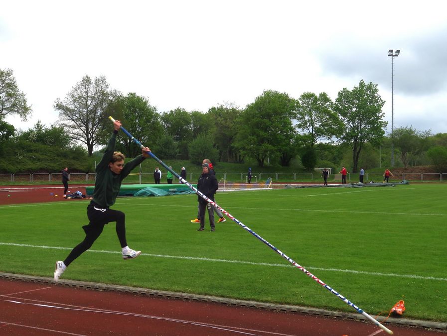 Auch die Stabis trainierten gegen die Kälte an