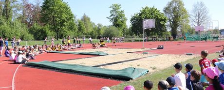 Eröffnungsveranstaltung der Schulprojektreihe „Grundschule trifft Kinderleichtathletik“ in Württemberg